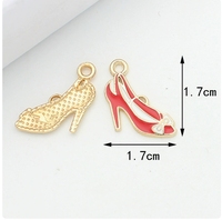 Breloque pendentif en alliage de zinc en forme de rouge à lèvres avec motif goutte d'huile, pour la fabrication de bijoux en gros et la création sur mesure