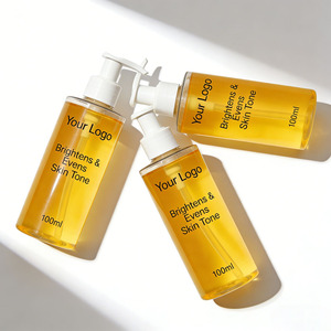 Nettoyant moussant au curcuma avec brosse pour un nettoyage en profondeur, éclaircissant et anti-acné – Fournisseur de marque privée - Product Image 2