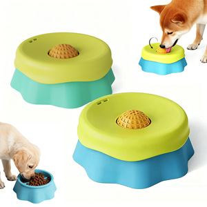 Gamelle interactive anti-déversement pour chien, design puzzle, favorise une alimentation lente et saine, idéale pour chiots et chiens. - Product Image 1