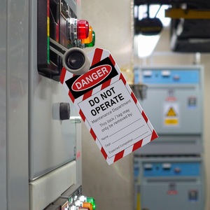 Etiquetas de Bloqueo y Señalización de PVC Personalizadas con Bridas Rojas, Etiquetas de Advertencia de Seguridad Industrial - Product Image 4