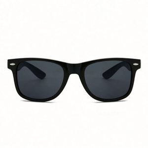 Vintage Studded Retro <b>Sunglasses</b>, Classic UV400 Fashion Shades for Men and Women, European and American Style - Product Image 4