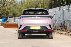 Efficiente Smart Drive ibrido 2025 Lynk Co 06 EM <span class=keywords><strong>P</strong></span> 126 a lungo raggio Max PHEV SUV - Product Image 6