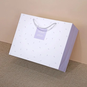 Kağıt saplı çanta özel baskılı % 100% geri dönüştürülebilir beyaz kağıt kağıt alışveriş torbası - Product Image 2