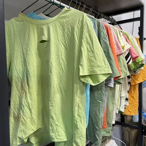 Camiseta <span class=keywords><strong>de</strong></span> diseño para mujer al por mayor, Camisa <span class=keywords><strong>de</strong></span> algodón <span class=keywords><strong>de</strong></span> <span class=keywords><strong>segunda</strong></span> <span class=keywords><strong>mano</strong></span> para mujer, <span class=keywords><strong>Tienda</strong></span> <span class=keywords><strong>de</strong></span> <span class=keywords><strong>ropa</strong></span> <span class=keywords><strong>de</strong></span> <span class=keywords><strong>segunda</strong></span> <span class=keywords><strong>mano</strong></span> para mujer - Product Image 4