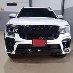 กระจังหน้าสีดำเงา V2 พร้อมไฟ LED สำหรับ <span class=keywords><strong>Ford</strong></span> Ranger รุ่นใหม่ ปี 2022-2024 <span class=keywords><strong>Wildtrak</strong></span> XLT Sport - Product Image 4