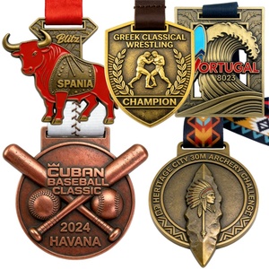 Médaille de sport en alliage de zinc doré en gros, de qualité supérieure, trophée Fiesta vierge, médaille de marathon en métal 3D personnalisée - Product Image 2