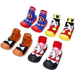 Chaussons antidérapants en coton doux à semelle souple pour tout-petits, motif dessin animé, anti-chocs, décontractés, unisexes, pour intérieur, OEM, vente en gros - Product Image 1