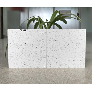 Comptoir et îlot de cuisine en quartz blanc cristal préfabriqué sur mesure Q9317 – Matériau en pierre technique durable - Product Image 1
