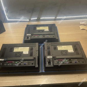 PC industriel à écran tactile Advantech PPC-L106T HMI Win XP/JUA2220 - Product Image 4