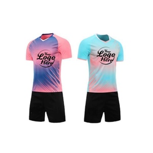 เสื้อฟุตบอลผู้ใหญ่แบบไล่เฉดสี ยูนิเซ็กซ์ พิมพ์ลายด้วยความร้อน โลโก้และหมายเลขสั่งทำได้ ผ้าสแปนเด็กซ์/โพลีเอสเตอร์ 140 กรัม แห้งเร็ว คุณภาพสูง - Product Image 1
