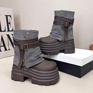 รองเท้าบูททรงท่อสไตล์เรโทรสำหรับผู้หญิง รุ่นมาลล์ย่า ดีไซน์หัวเข็มขัด พื้นหนาเพิ่มความสูง 10 ซม. เหมาะสำหรับสาวตัวเล็ก - Product Image 2