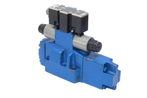 R900965306 4WRZE16E100-7X/6EG24N9K31/A1M วาล์วควบคุมทิศทางแบบสัดส่วน NG16 100 ลิตร/นาที 315 บาร์ สำหรับระบบไฮดรอลิกอุตสาหกรรม - Product Image 5