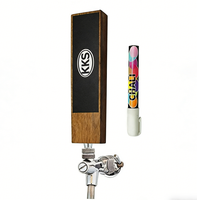 Poignée de robinet à bière décorative en résine, bois et métal, avec taille et forme personnalisées pour des partenariats de longue durée avec des marques de bière