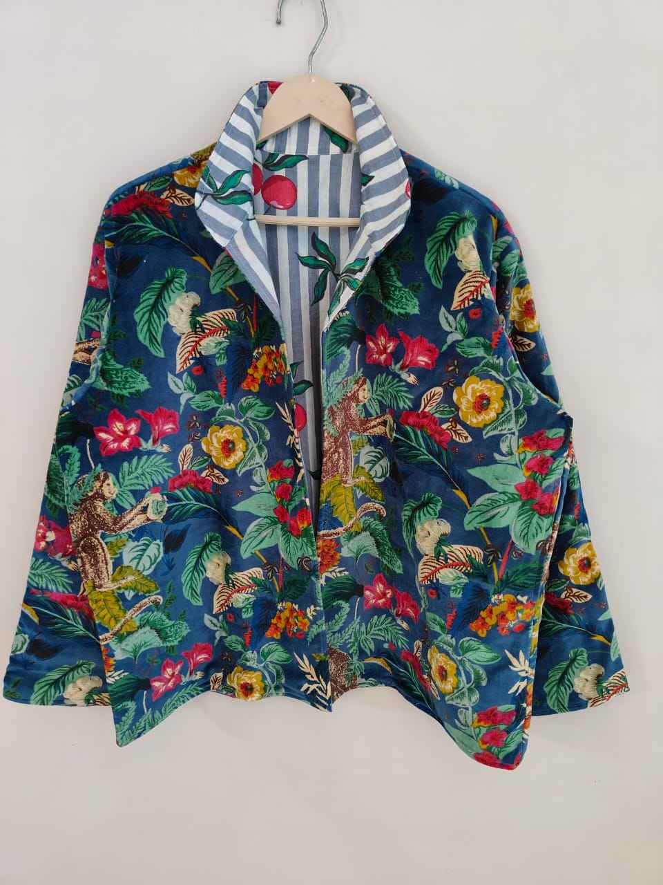 Comme le montre l'image