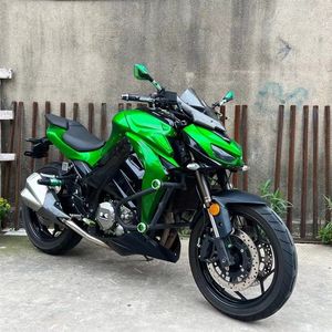 Motocicleta Deportiva de Calle EU Z1000 Python N19 de Doble Cilindro, Refrigerada por Agua, 400CG, Usada, Fabricada en China Continental - Product Image 2