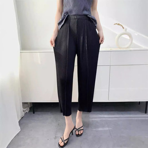 <span class=keywords><strong>Pantaloni</strong></span> Harem Larghi da Donna con Pieghe a Squama di Pesce, Nuova Collezione Primavera/Estate 2025, Lunghezza alla Caviglia, Stile Vintage a Carota, Vita Elastica - Product Image 4