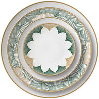 Ensemble d'assiettes et de bols en porcelaine fine avec motifs de feuilles de ginkgo, comprenant une assiette à salade, une assiette ovale et une assiette à dessert