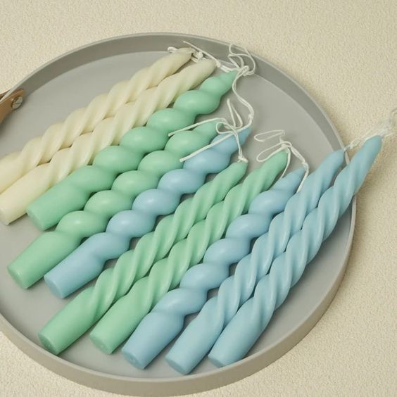Wholesale Romantic Popular Long Spiral Twisted Pastel Macaron Color Dinner Candles Stick Luxury Paraffin Unscented Taper Candle