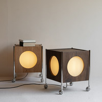 Table d'angle en bois de cerisier et noyer noir de style mid-century, lampe de sol mobile 2-en-1 avec abat-jour en papier