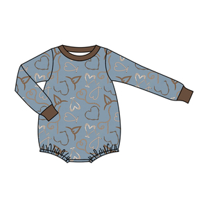 Tenues personnalisées pour garçons : Hauts et barboteuses en soie de lait gris à imprimé cœurs, pour tout-petits et enfants, vêtements de la Saint-Valentin, vente en gros pour frères - Product Image 6