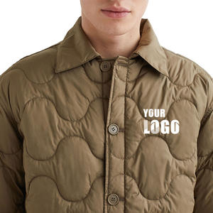 Veste matelassée unisexe à logo personnalisé, finition brillante, noir brillant, manteau à bulles classique, veste d'hiver chaude à capuche, vêtements décontractés, fabrication OEM - Product Image 5