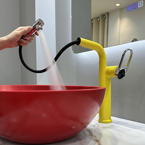 Robinet de lavabo moderne en laiton chromé à montage sur pont, à poignée unique, pour eau chaude et froide - Product Image 2