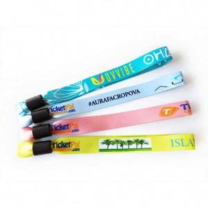 Bracelet en tissu polyester tissé personnalisé pour événements, festivals, clubs, concerts - Product Image 3