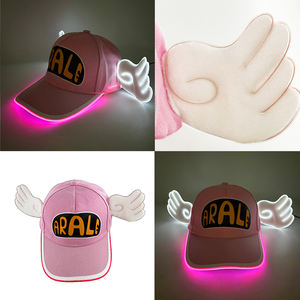Casquette de baseball lumineuse à LED Anime Cute <span class=keywords><strong>Dr</strong></span>. Slump Arale Casquette de baseball lumineuse sportive avec ailes d'ange Accessoires de spectacle Cosplay - Product Image 5