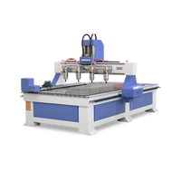 Machine de fraisage CNC multi-broches 1325 pour la gravure en relief 3D, la fabrication de portes en bois, d'armoires et de meubles