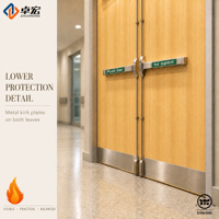 Porte de sortie commerciale à double battant avec barres anti-panique, ferme-portes et plaques de protection pour entrée d'hôpital, d'école ou de bureau