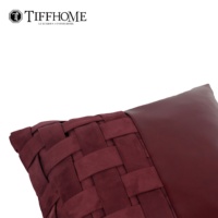 Tiff Home 45*45cm Maßgefertigtes Rotes Kunstleder-Spleißgewebe Abnehmbarer Bezug Einzigartiges Modernes Wohndekor Rückenkissen Großhandel