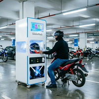 Lave-casque automatique avec système de paiement, borne de distribution pour l'entretien des casques de moto