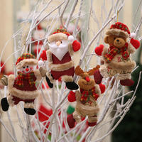 Boîte Magique 2026 Joyeux Noël Ornements en Peluche Polyester Père Noël Bonhomme de Neige Décoration Maison Nouvel An