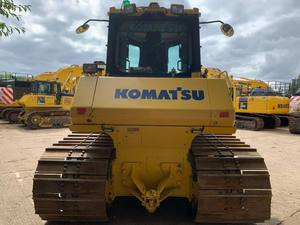 Bulldozer hidráulico usado sobre orugas Komatsu excavadora para agricultura, equipo de movimiento de tierras Komatsu - Product Image 3