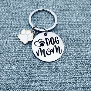 Llavero de Gato Negro, Colgante Redondo de Acero Inoxidable con Diseño de Gato, Decoración para Mochila o Bolso con Temática de Mascotas, Regalo para Mamá de Gatitos - Product Image 4
