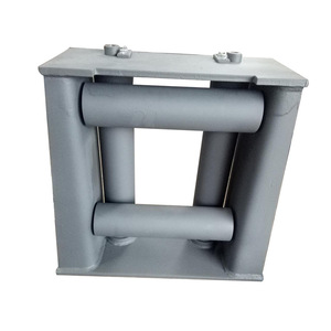 Nouvelles balises de câble de quai maritime en état neuf, guides de câble à rouleaux cylindriques, quincaillerie nautique, guides de câble à rouleaux, équipement d'amarrage - Product Image 1