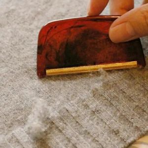 Cepillo para Quitar Pelusas de Alfombras, Abrigos y Suéteres, Herramienta de Limpieza Portátil para Eliminar Pelusas de Ropa y Telas - Product Image 6