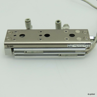 Nouveau Cylindre de table coulissante à air MXQ8-40ZA D-M9N en stock original CYL-TAB-I-556=1B24