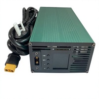Chargeur de véhicule à énergie nouvelle réglable 1350W 220V à 240V AC pour batterie de traction de véhicule électrique