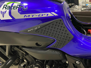 Racepro – autocollants antidérapants pour moto, tampon de réservoir latéral, gaz, genouillère, pour <span class=keywords><strong>Yamaha</strong></span> <span class=keywords><strong>MT</strong></span>-<span class=keywords><strong>07</strong></span> MT07 <span class=keywords><strong>MT</strong></span> <span class=keywords><strong>07</strong></span> 2014 2015 <span class=keywords><strong>2016</strong></span> 2017 - Product Image 3