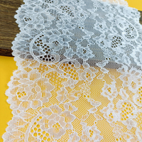 Usine directe 19.5CM largeur blanc Stretch Spandex/Nylon dentelle florale garniture Style Vintage traditionnel pour Lingerie sacs chaussures