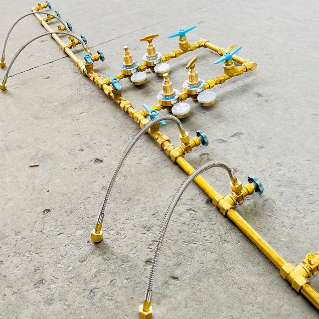 FEILUN Brand Medical OXYGEN  Semi-automatic Manifold   for Hospital
