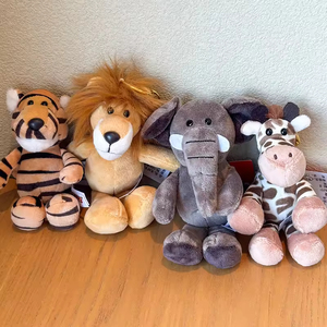 Porte-clés en peluche super doux avec pendentif animaux de la forêt adorables (Lion, Panda, Zèbre, Hippopotame) en coton PP, <span class=keywords><strong>mini</strong></span> cadeau, vente en gros - Product Image 2