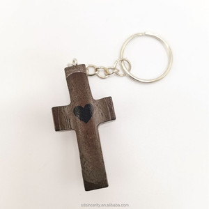 Manufacturer's Walnut Wood Cross Keychain Heart Pendant Gift <strong>Easter</strong> Solid Wood Key Chain <strong>Ornament</strong> - Product Image 4