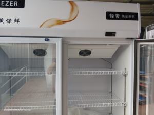 Nuevo refrigerador de bebidas <span class=keywords><strong>vertical</strong></span> Mejor precio congeladores de exhibición <span class=keywords><strong>vertical</strong></span> de bebidas Refrigerador de exhibición de supermercado <span class=keywords><strong>barato</strong></span> para tienda - Product Image 2