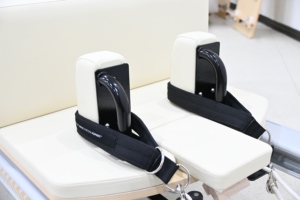 <span class=keywords><strong>Pilates</strong></span> Reformer commercial <span class=keywords><strong>Pilates</strong></span> Reformer Full Track Aluminium <span class=keywords><strong>Pilates</strong></span> Equipment Machine pour studio de yoga - Product Image 6