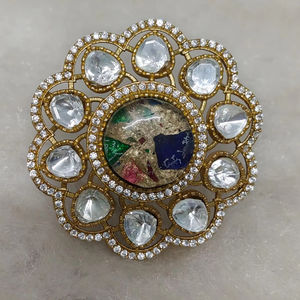 Bague en diamant américain bleu pour femmes Bijoux en laiton personnalisés pour une utilisation en vrac - Product Image 1