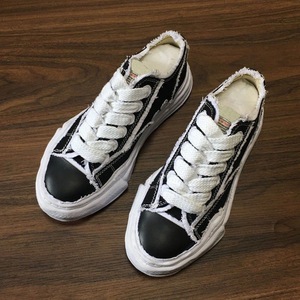 "Mmy Low Canvas Black Men's E Maison Mason Mihara YASUHIRO Shoes" - Product Image 1