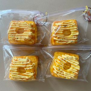 Pineapple Shaped Soft Slow Rebound Squeeze Toy Super Creative Pinch Music Relief for Children Hand Feeling Simulation Food - Product Image 1