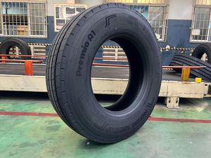 ยางรถบรรทุก 295/80R22.5 275/80R22.5 ยี่ห้อรอยัลเมก้า รับรองโดย INMETRO เวียดนาม สำหรับทุกตำแหน่ง - Product Image 2